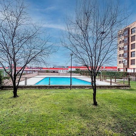 Apartamento Wanda Ifema Con Parking Y Piscina Madrid Exterior photo