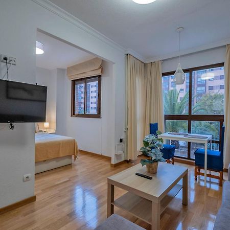 Apartamento Wanda Ifema Con Parking Y Piscina Madrid Exterior photo