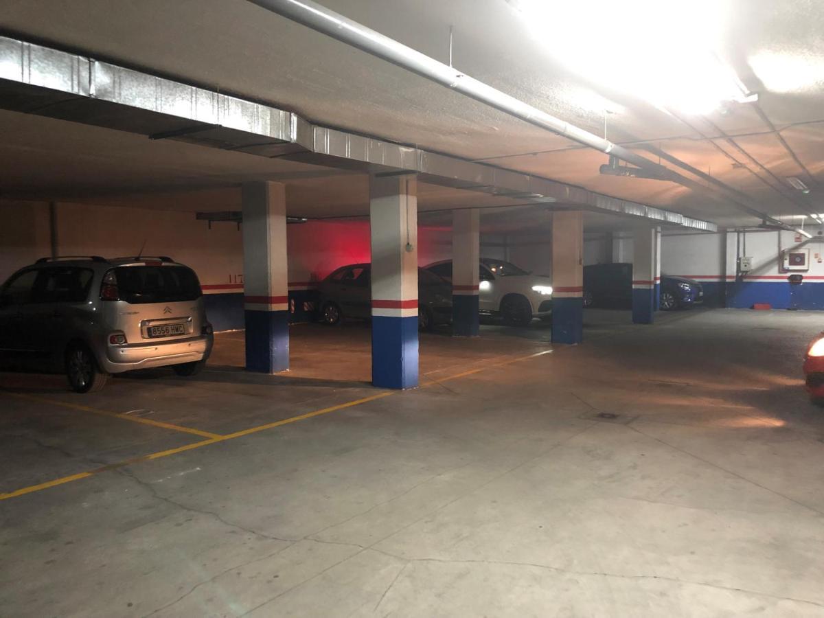 Apartamento Wanda Ifema Con Parking Y Piscina Madrid Exterior photo