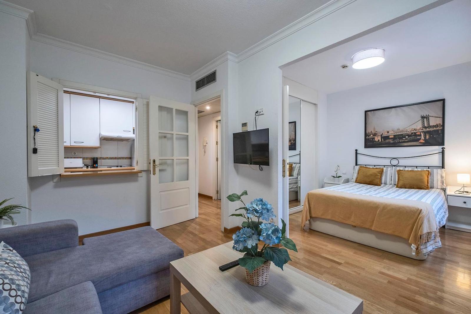 Apartamento Wanda Ifema Con Parking Y Piscina Madrid Exterior photo