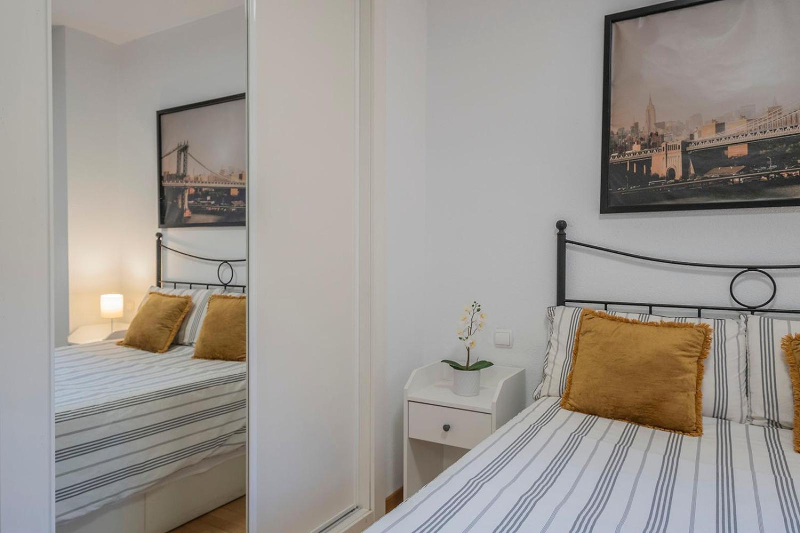 Apartamento Wanda Ifema Con Parking Y Piscina Madrid Exterior photo